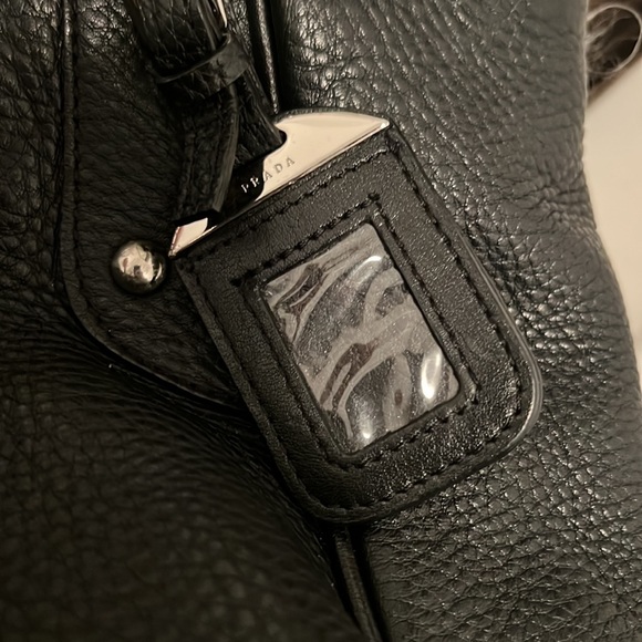 Black Leather Shoulder Bag - Picture 4 of 11